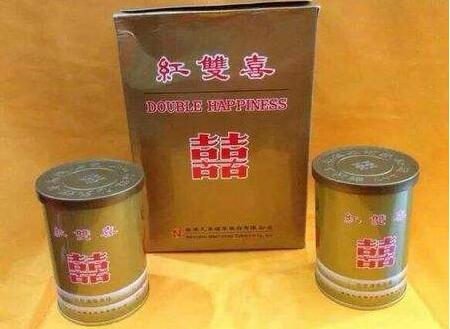 窗外烟花动画图片唯美